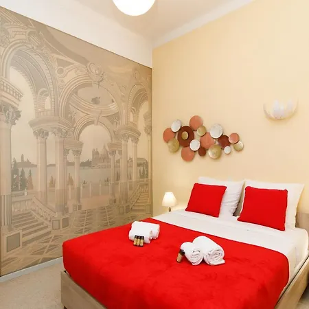 Petit Bonheur Yourhosthelper Apartment